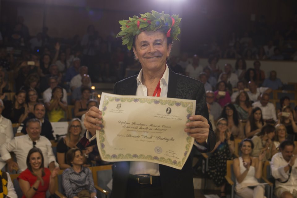 Dodi riceve il il Diploma Accademico Honoris Causa
